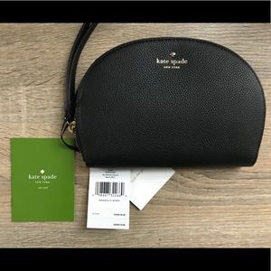 Kate Spade Larchmont Avenue Wristlet NWT Black